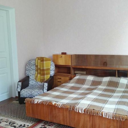 Berdychiv Separate Room Homestay In A Private House, Facilities Shared With Owner المظهر الخارجي الصورة
